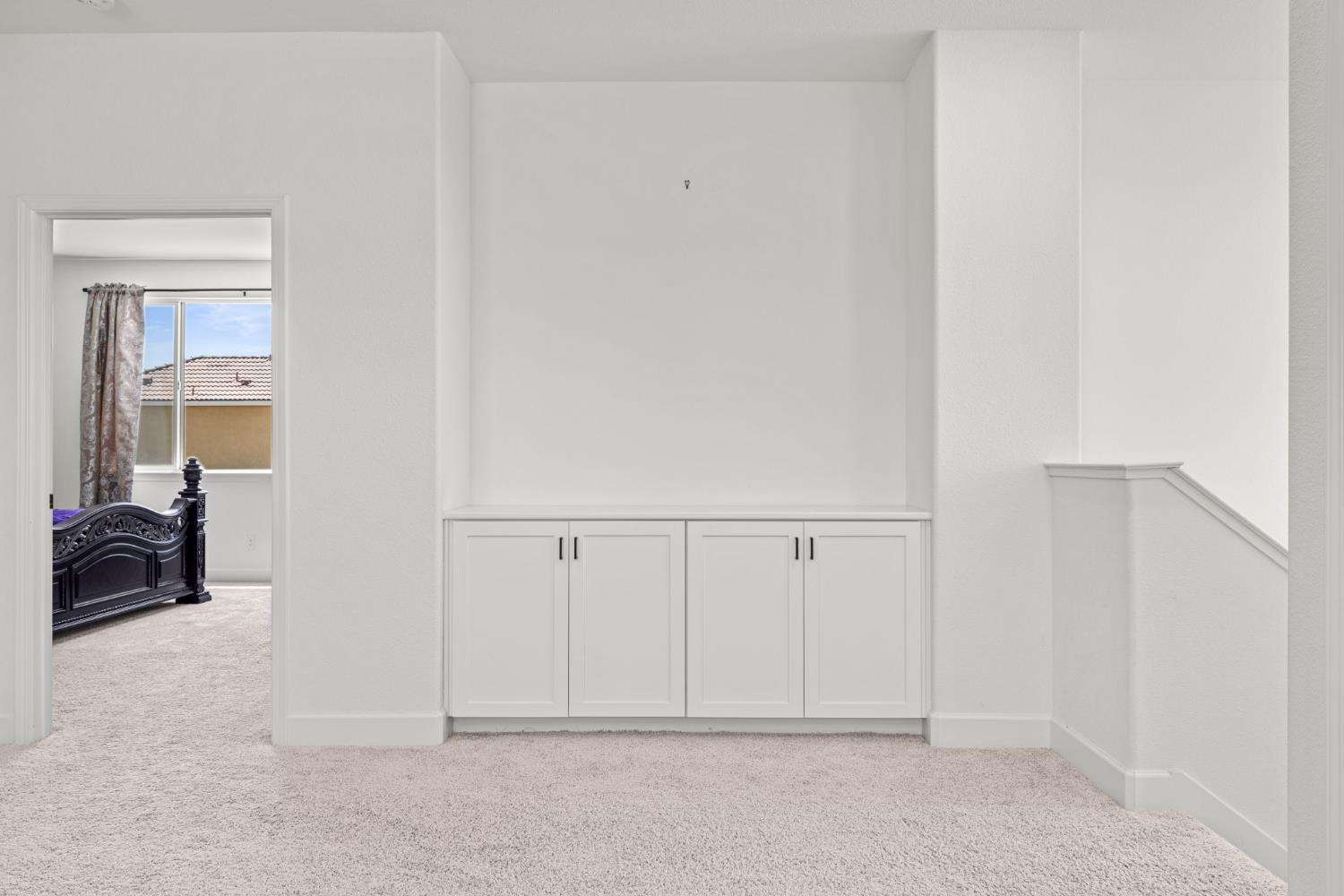 Elk Grove, California, 95757, United States, 4 Bedrooms Bedrooms, ,3 BathroomsBathrooms,Residential,For Sale,1879149