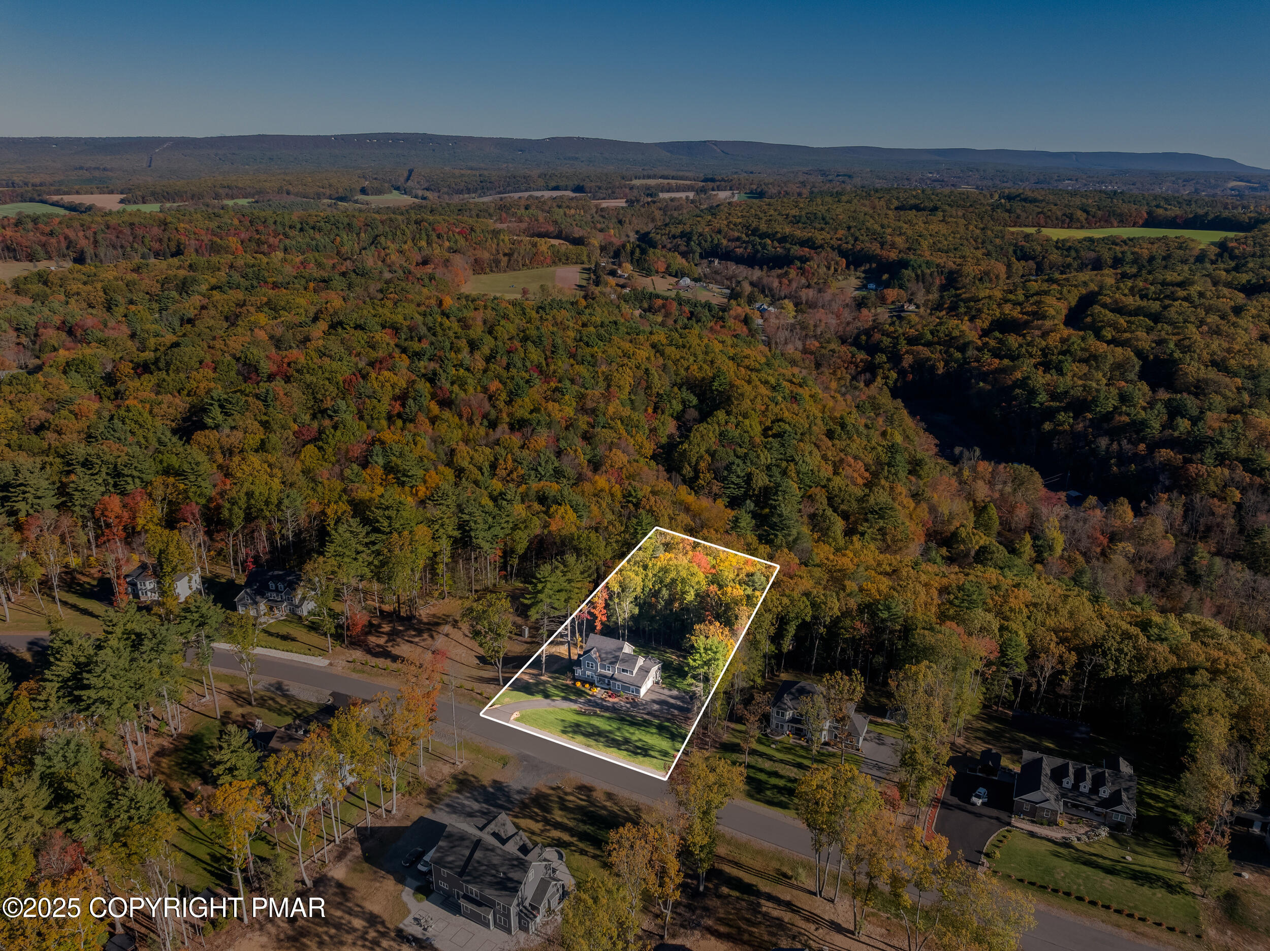 Kunkletown, Pennsylvania, 18058, United States, 4 Bedrooms Bedrooms, ,3 BathroomsBathrooms,Residential,For Sale,1967954