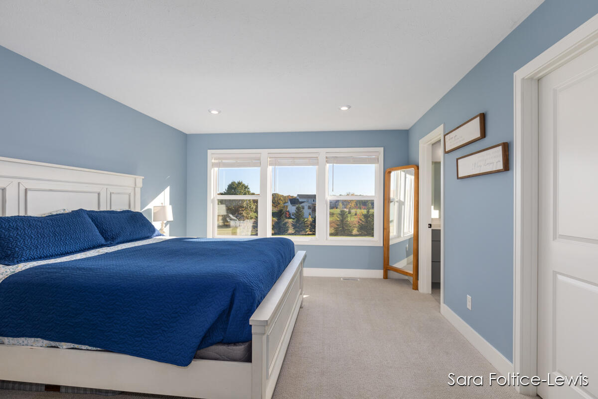 Grand Rapids, Michigan, 49512, United States, 4 Bedrooms Bedrooms, ,4 BathroomsBathrooms,Residential,For Sale,1976019