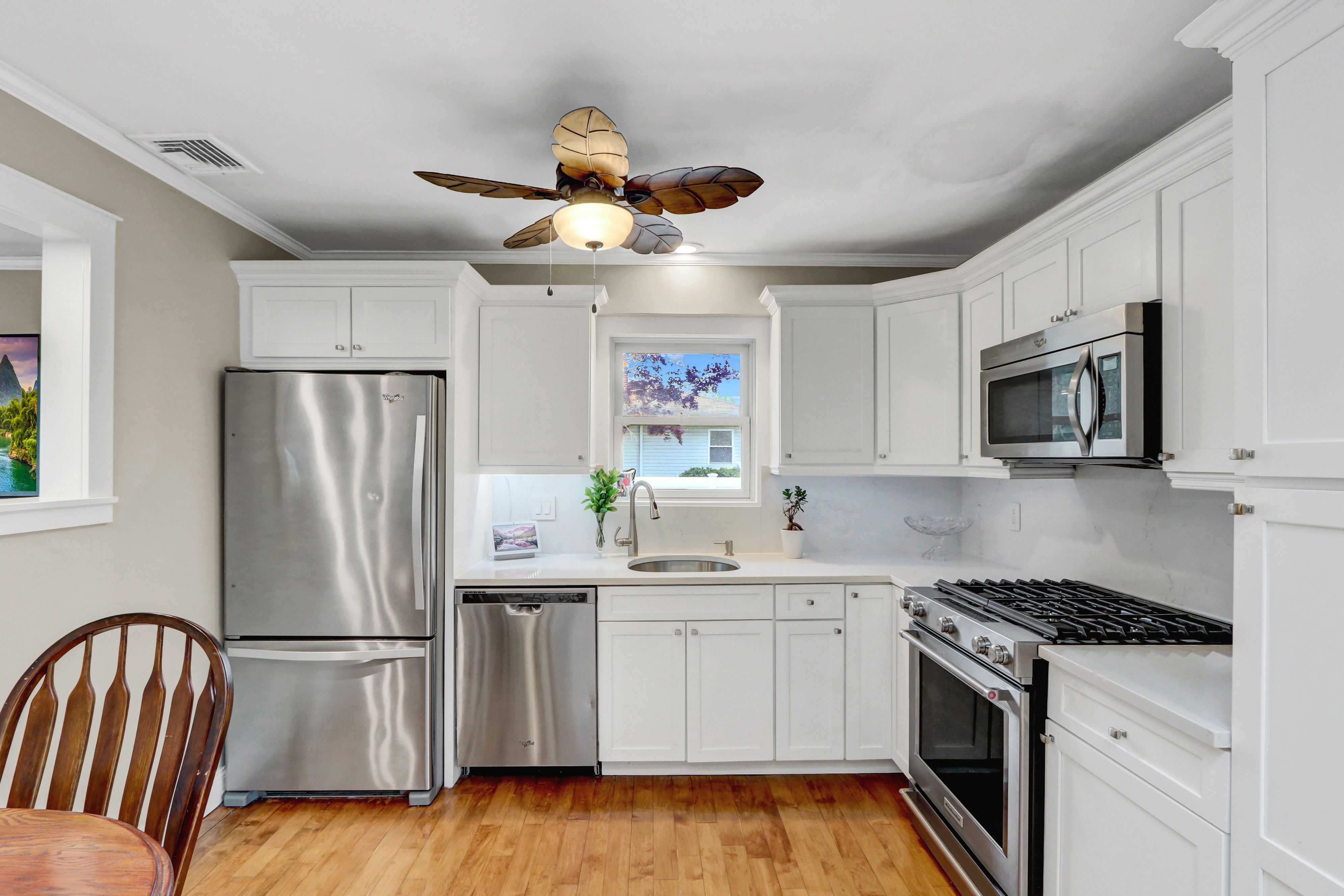 Brookhaven, New York, 11719, United States, 3 Bedrooms Bedrooms, ,2 BathroomsBathrooms,Residential,For Sale,1924488