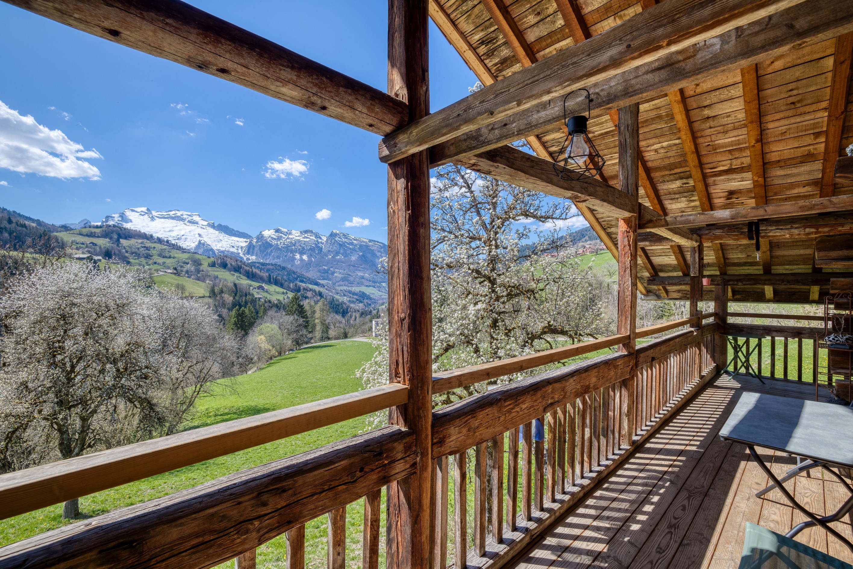  Duplex apartment in a chalet with stunning views of La Tournette. - 物件實景