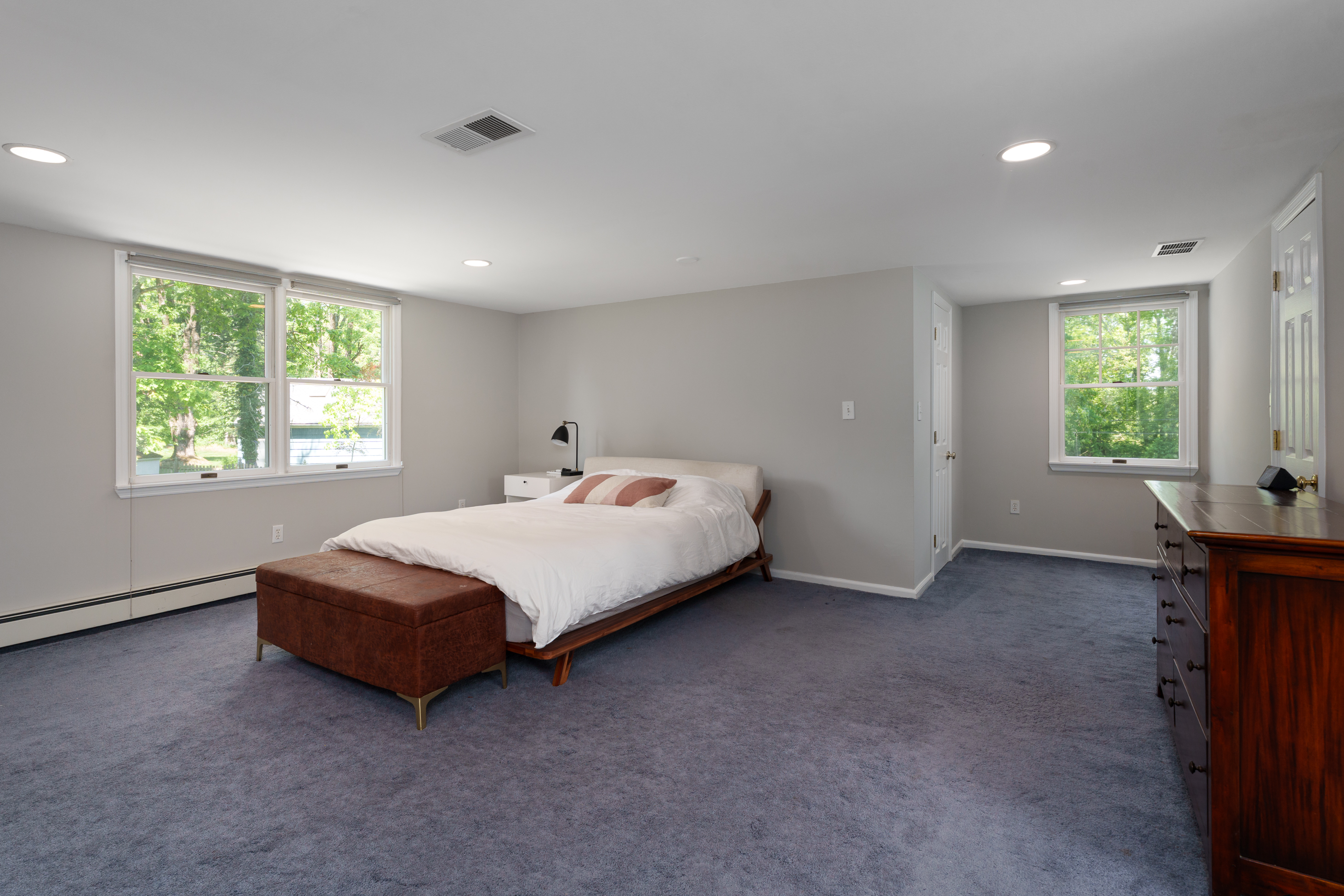  West Windsor 5-Bedroom Home Near Princeton Junction Train Station - 物件實景