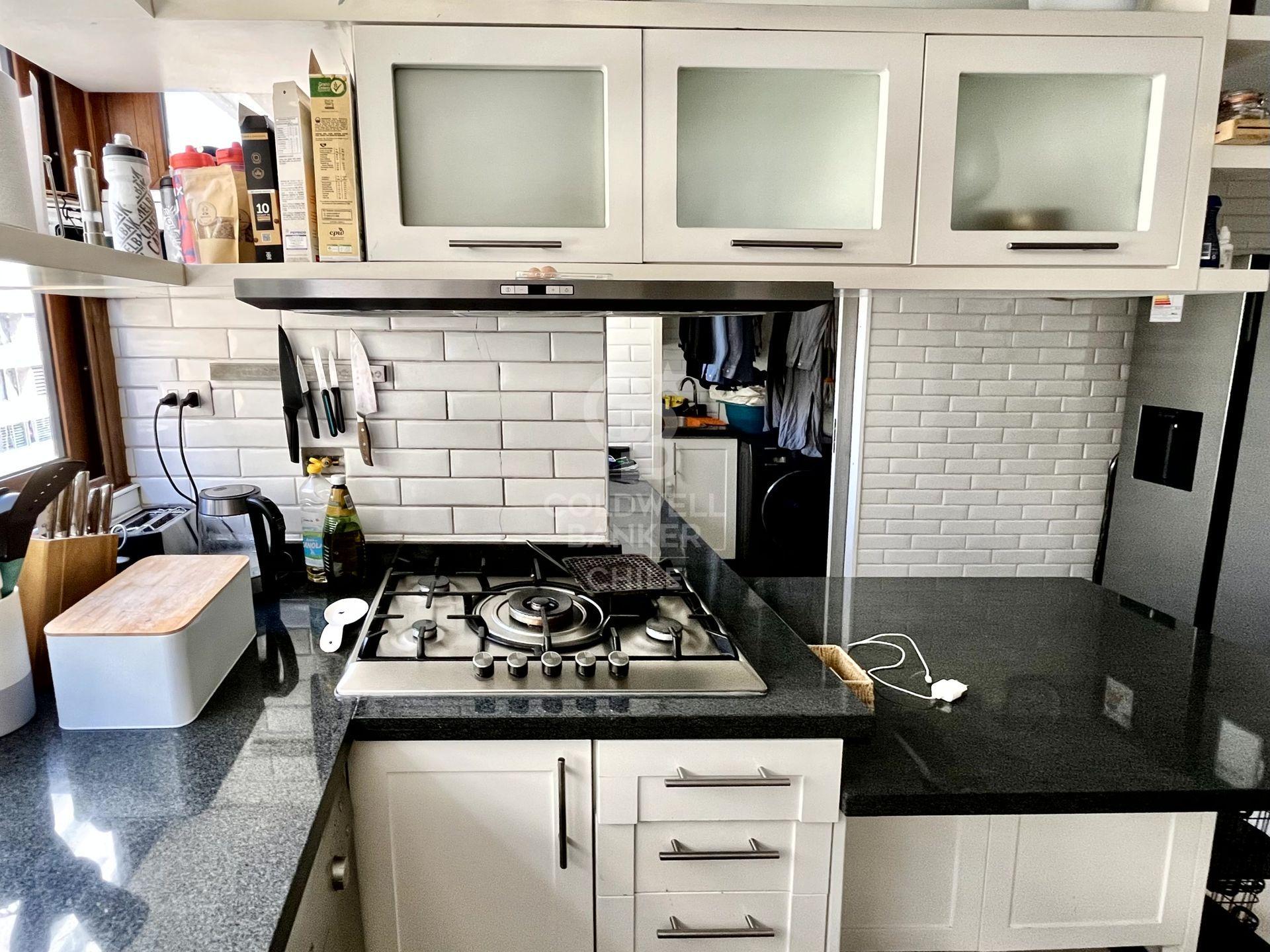Vitacura, Chile, 2 Bedrooms Bedrooms, ,3 BathroomsBathrooms,Residential,For Sale,1730197