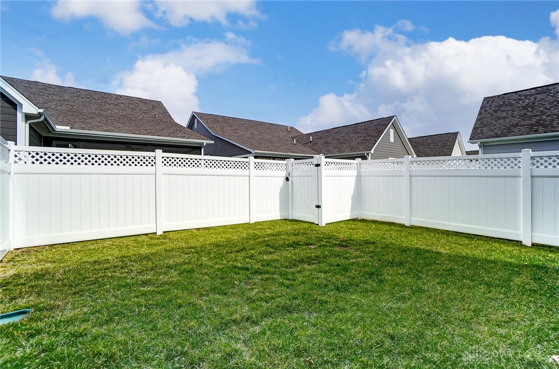 Dayton, Ohio, 45440, United States, 3 Bedrooms Bedrooms, ,3 BathroomsBathrooms,Residential,For Sale,1743464