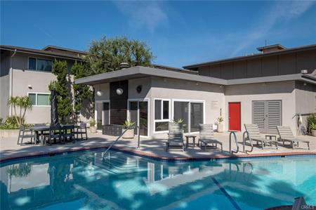 Torrance, California, 90503, United States, 1 Bedroom Bedrooms, ,1 BathroomBathrooms,Residential,For Sale,1914244