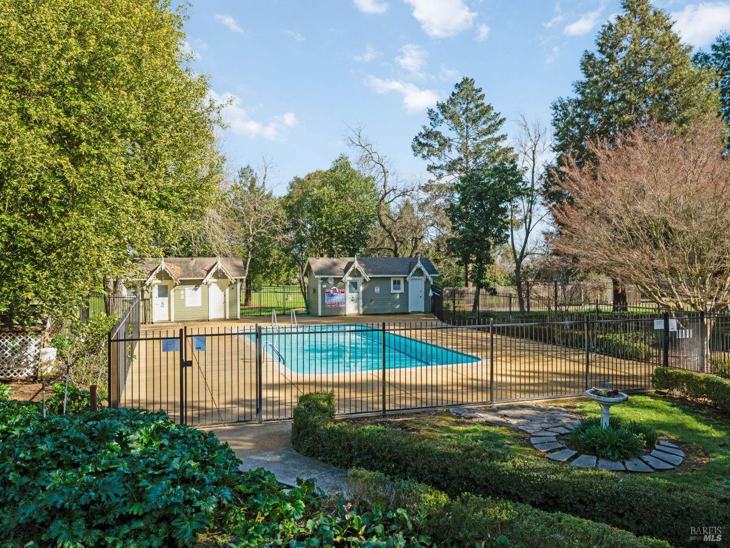 Sonoma, California, 95476, United States, 2 Bedrooms Bedrooms, ,2 BathroomsBathrooms,Residential,For Sale,1837248