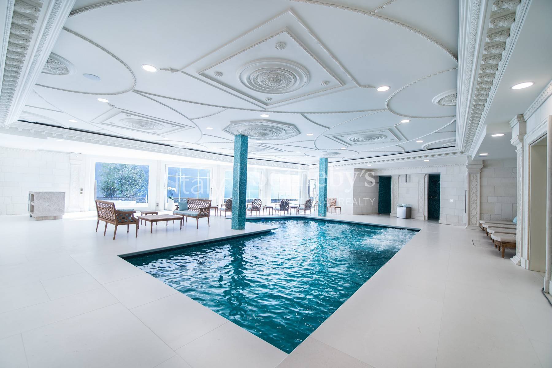  Gorgeous lakefront trophy estate - 物件實景
