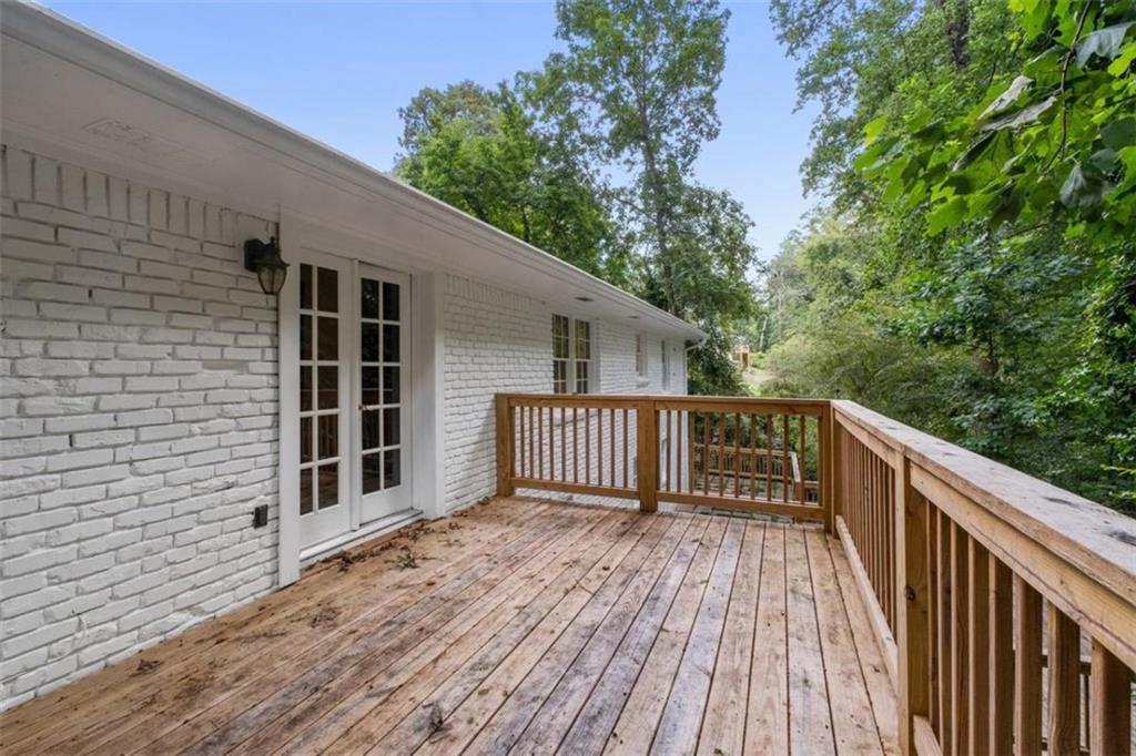 Sandy Springs, Georgia, 30342, United States, 4 Bedrooms Bedrooms, ,3 BathroomsBathrooms,Residential,For Sale,1912192