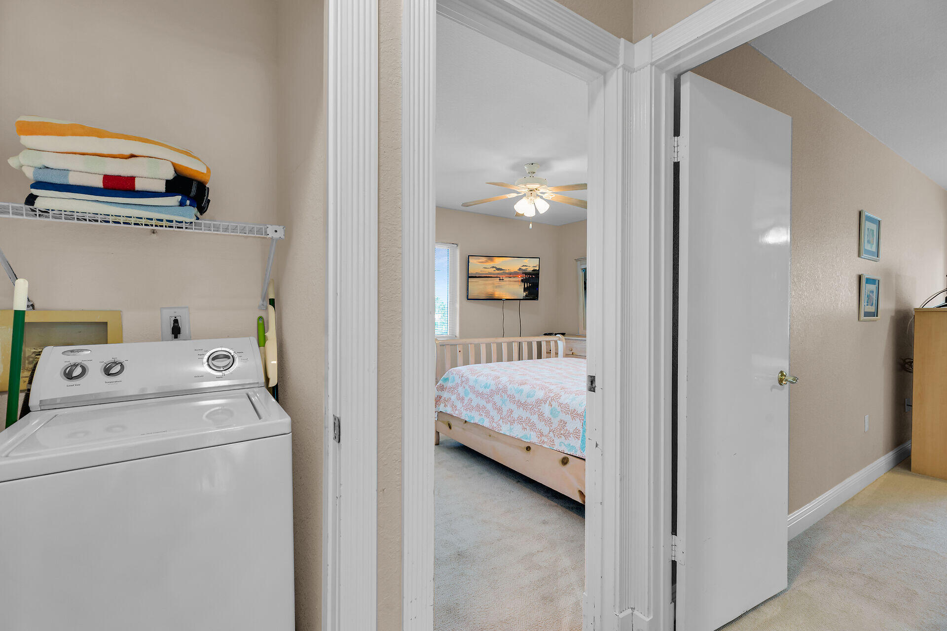 KEY COLONY, Florida, 33051, United States, 3 Bedrooms Bedrooms, ,4 BathroomsBathrooms,Residential,For Sale,1988012