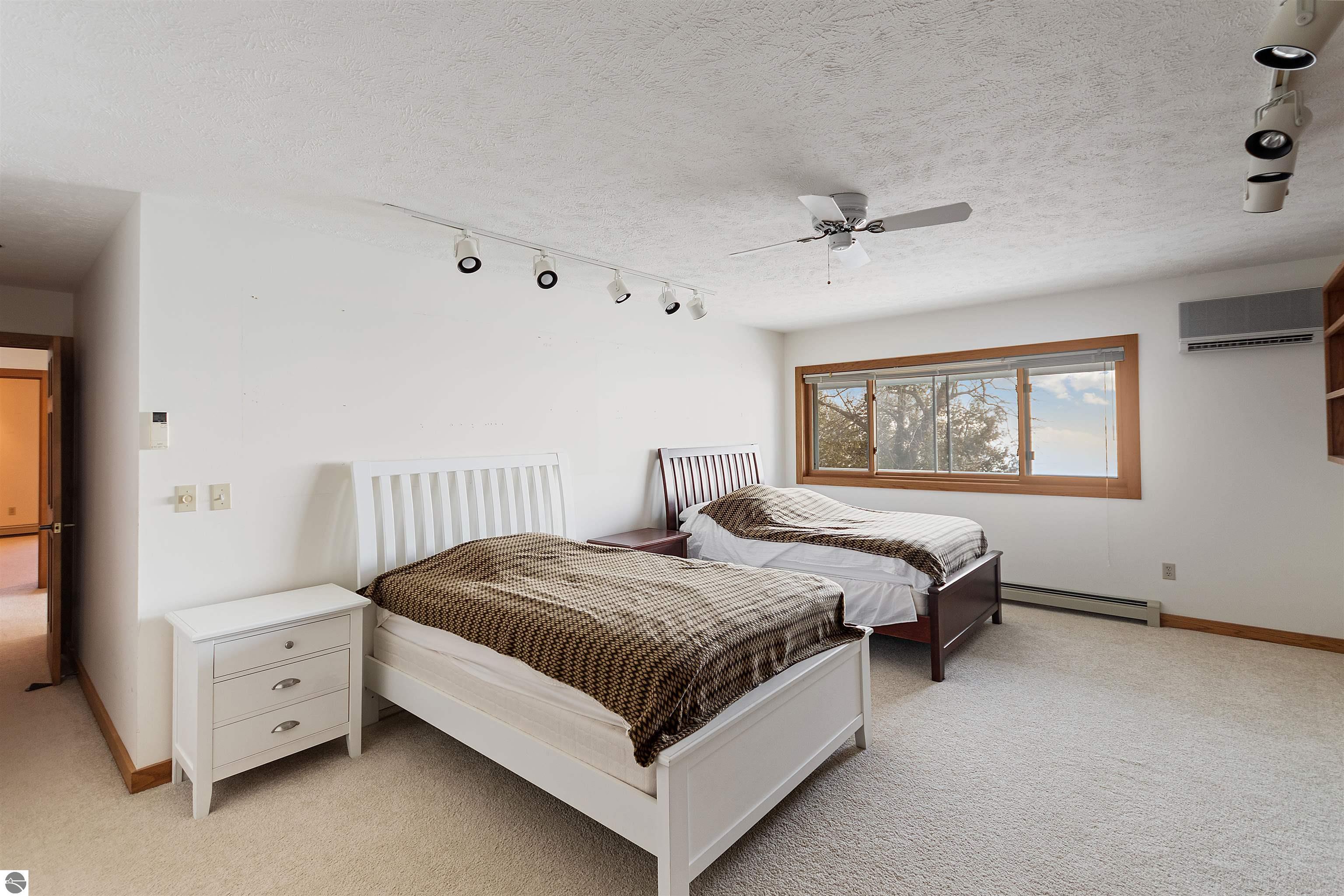 Traverse City, Michigan, 49686, United States, 5 Bedrooms Bedrooms, ,4 BathroomsBathrooms,Residential,For Sale,1770501