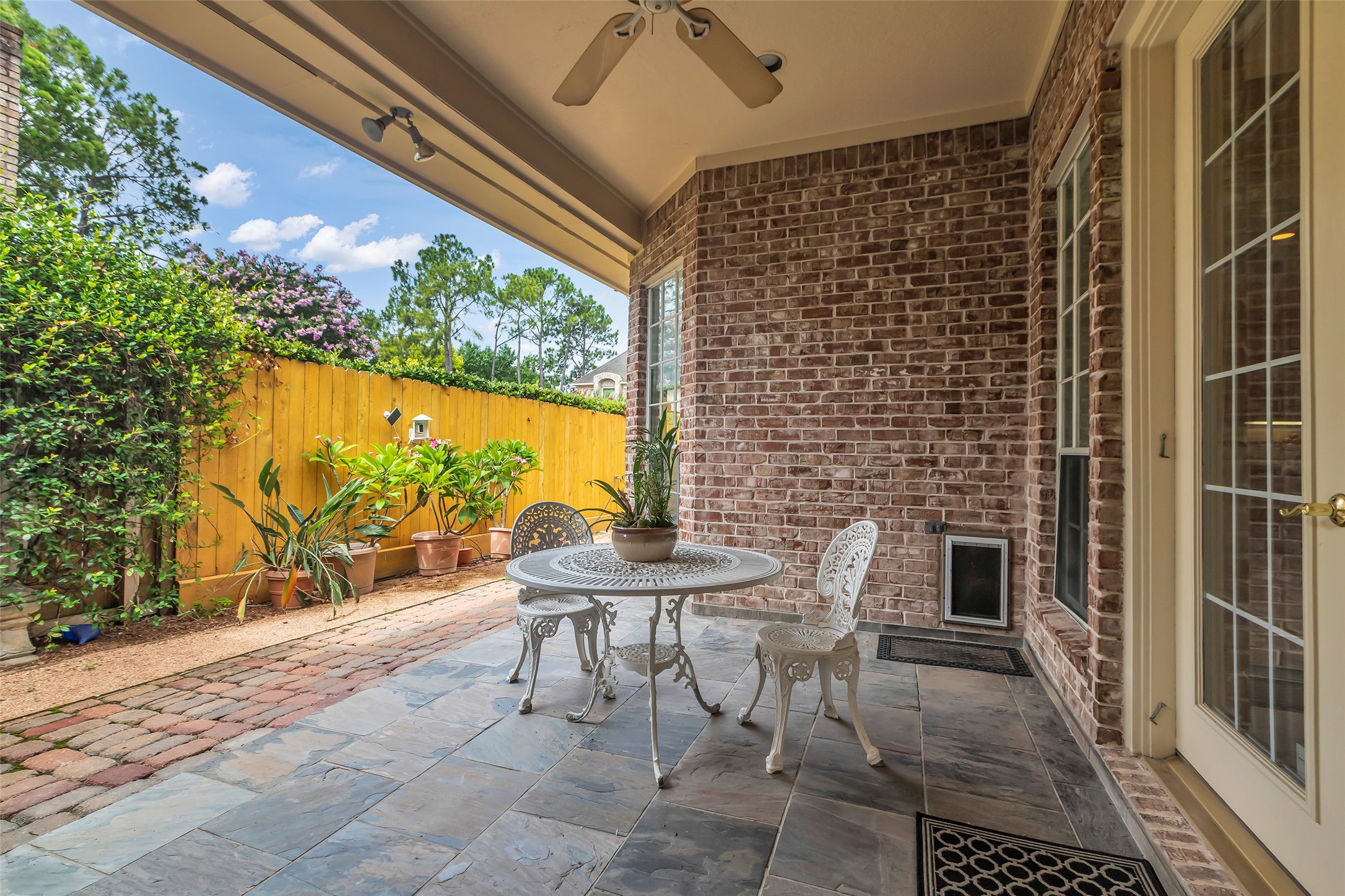 Houston, Texas, 77077, United States, 3 Bedrooms Bedrooms, ,3 BathroomsBathrooms,Residential,For Sale,1883260
