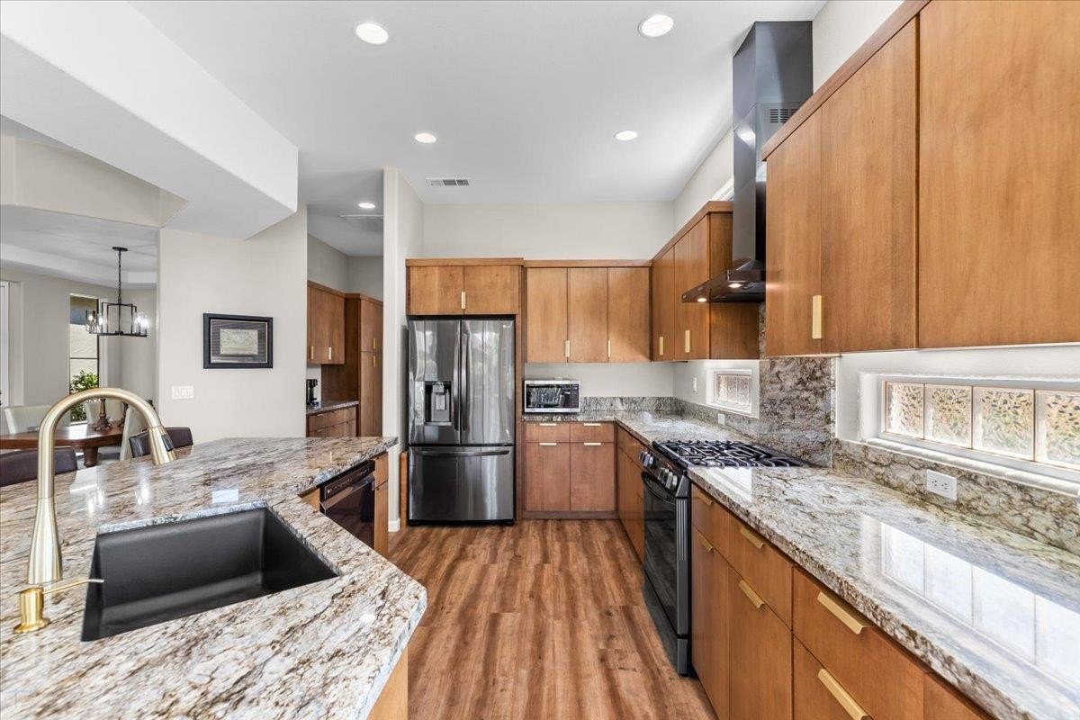 Copperopolis, California, 95228, United States, 2 Bedrooms Bedrooms, ,2 BathroomsBathrooms,Residential,For Sale,1826685