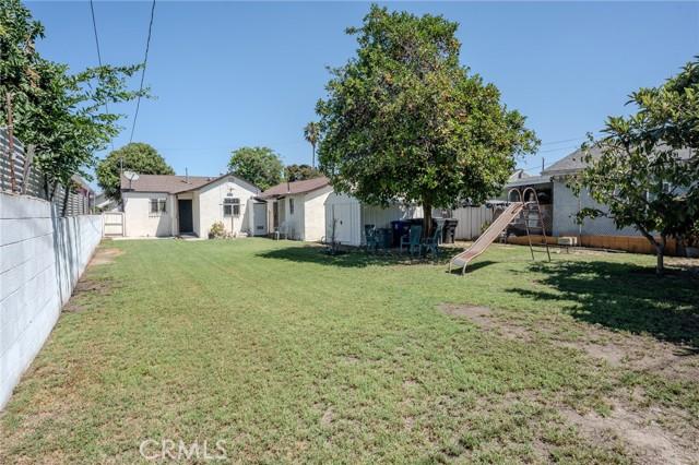 Compton, California, 90222, United States, 2 Bedrooms Bedrooms, ,1 BathroomBathrooms,Residential,For Sale,1981814