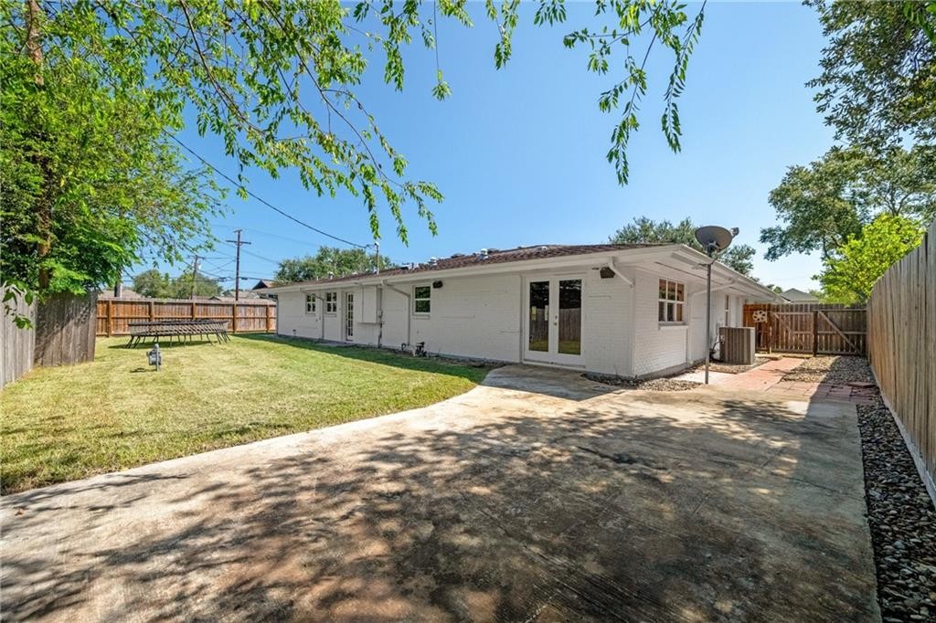 Corpus Christi, Texas, 78411, United States, 4 Bedrooms Bedrooms, ,3 BathroomsBathrooms,Residential,For Sale,1903514
