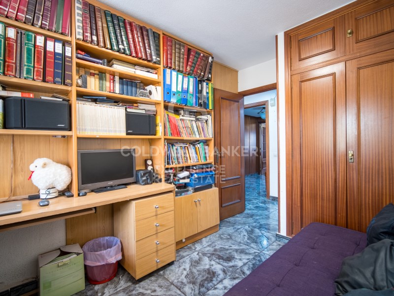 Valencia, Comunidad Valenciana, ES, 4 Bedrooms Bedrooms, ,2 BathroomsBathrooms,Residential,For Sale,1821099