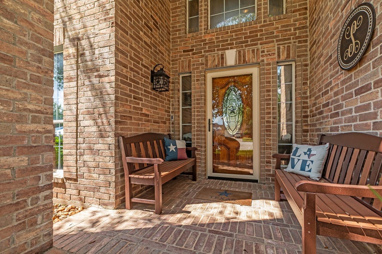 Deer Park, Texas, 77536, United States, 5 Bedrooms Bedrooms, ,4 BathroomsBathrooms,Residential,For Sale,1917288