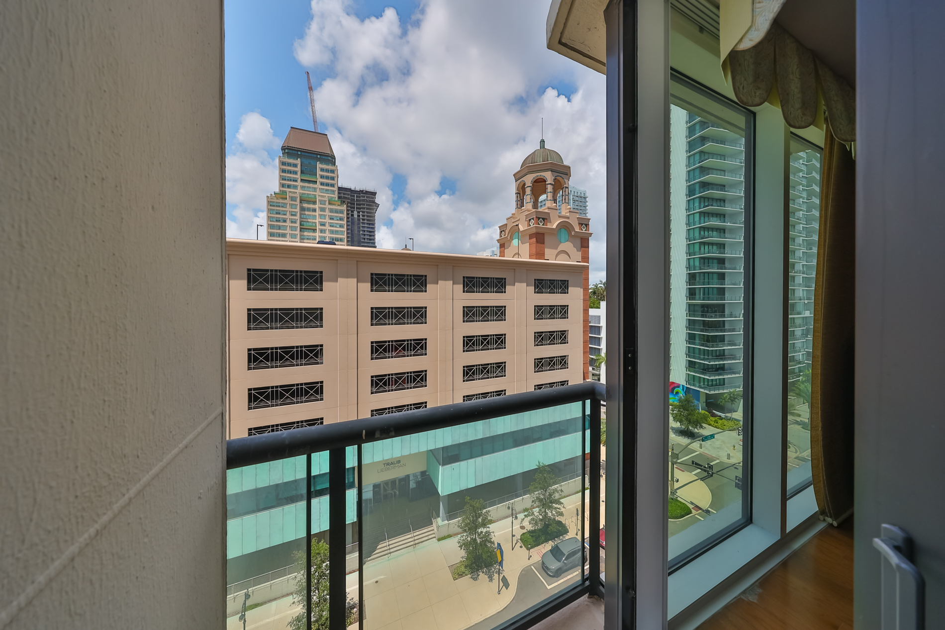 St Petersburg, Florida, 33701, United States, 3 Bedrooms Bedrooms, ,3 BathroomsBathrooms,Residential,For Sale,1924192
