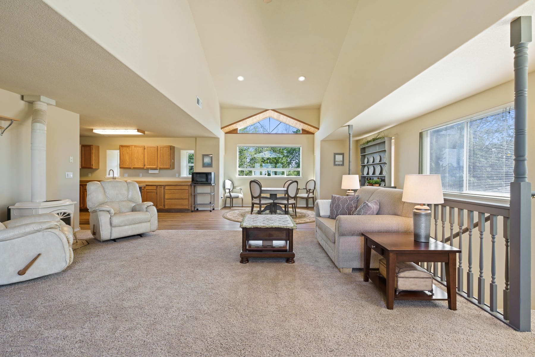  6755 SW Mount Bachelor Drive Powell Butte, OR 97753 - 物件實景