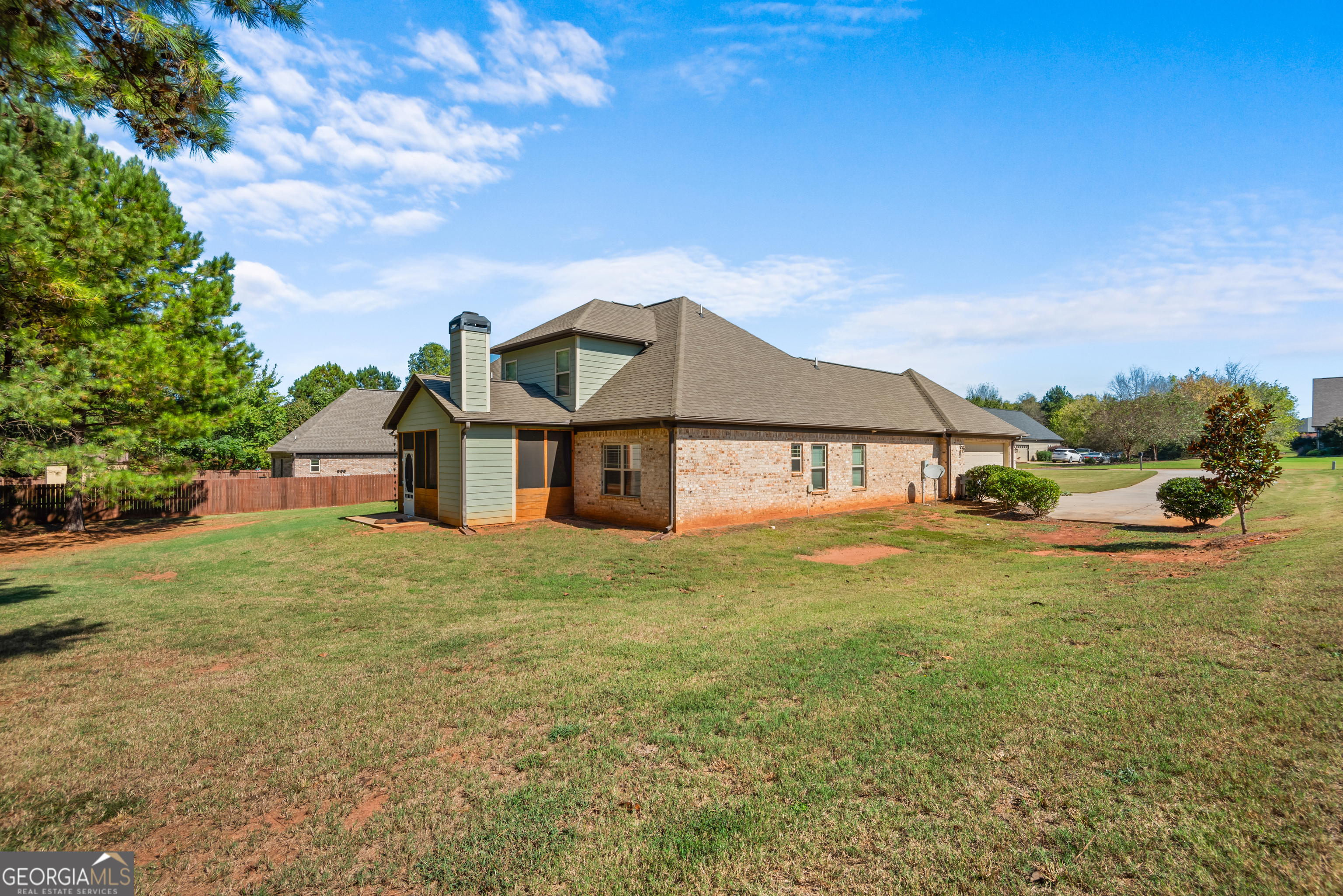 Williamson, Georgia, 30292, United States, 5 Bedrooms Bedrooms, ,4 BathroomsBathrooms,Residential,For Sale,1981614