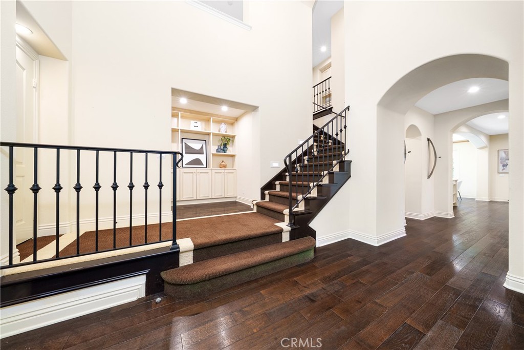 Irvine, California, 92620, United States, 5 Bedrooms Bedrooms, ,5 BathroomsBathrooms,Residential,For Sale,1932589