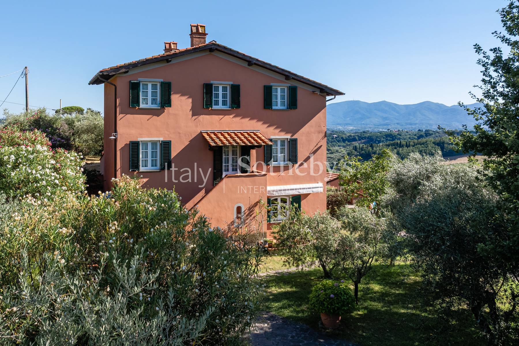  Elegant tuscan country home with panoramic hill views - 物件實景