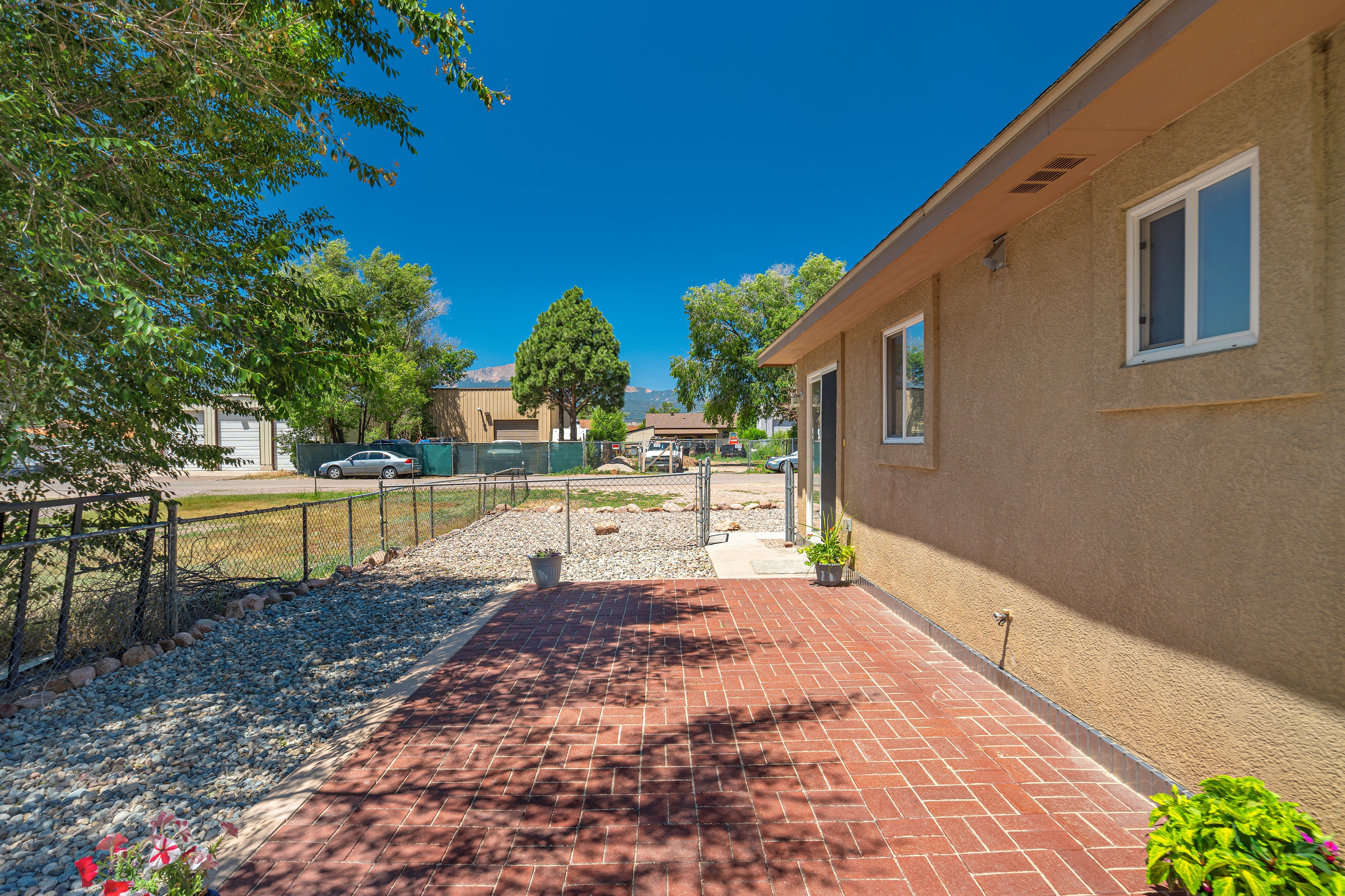  3025 Grandview Street, Colorado Springs, CO, 80907 - 物件實景
