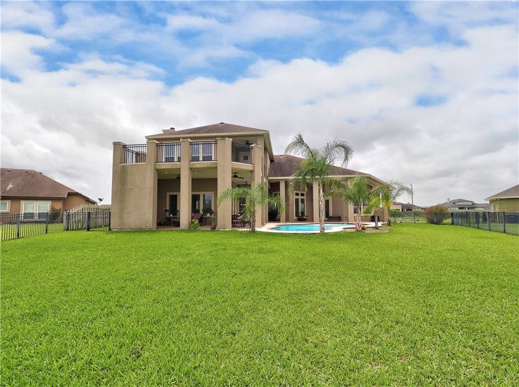 Corpus Christi, Texas, 78414, United States, 4 Bedrooms Bedrooms, ,4 BathroomsBathrooms,Residential,For Sale,1846858
