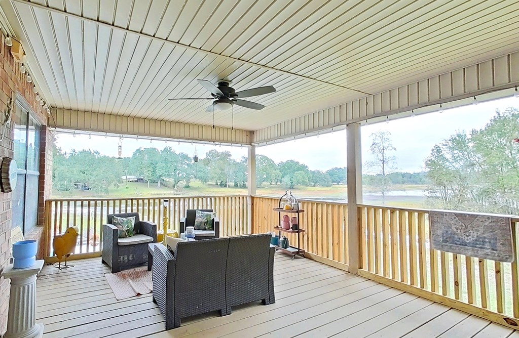 Bainbridge, Georgia, 39817, United States, 4 Bedrooms Bedrooms, ,4 BathroomsBathrooms,Residential,For Sale,1988533