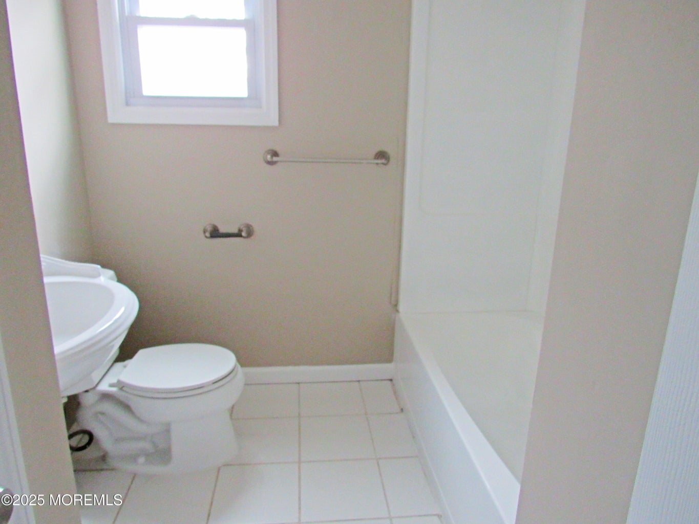 Lanoka Harbor, New Jersey, 08734, United States, 4 Bedrooms Bedrooms, ,2 BathroomsBathrooms,Residential,For Sale,1886980