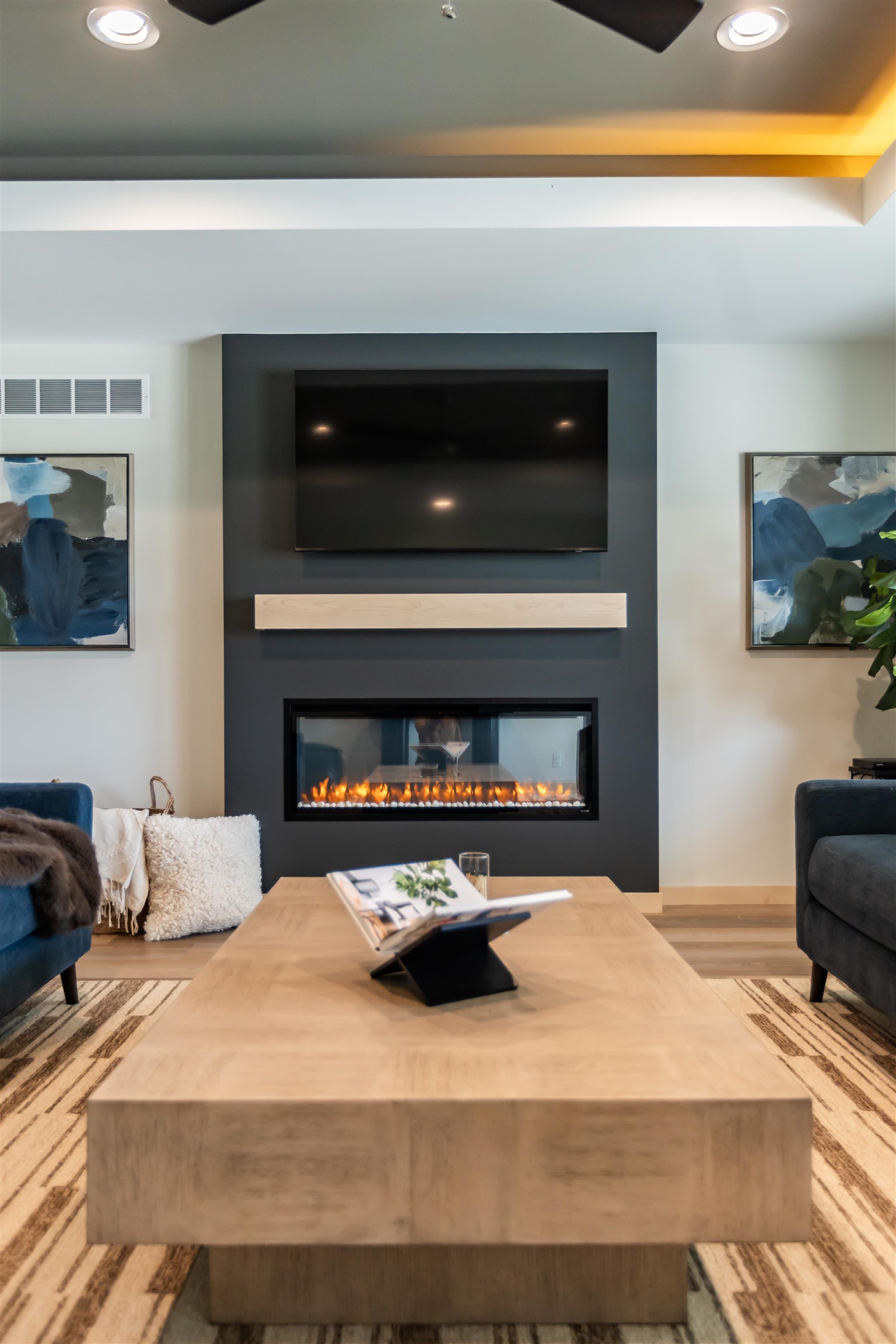 Milton, Wisconsin, 53563, United States, 3 Bedrooms Bedrooms, ,2 BathroomsBathrooms,Residential,For Sale,1983737