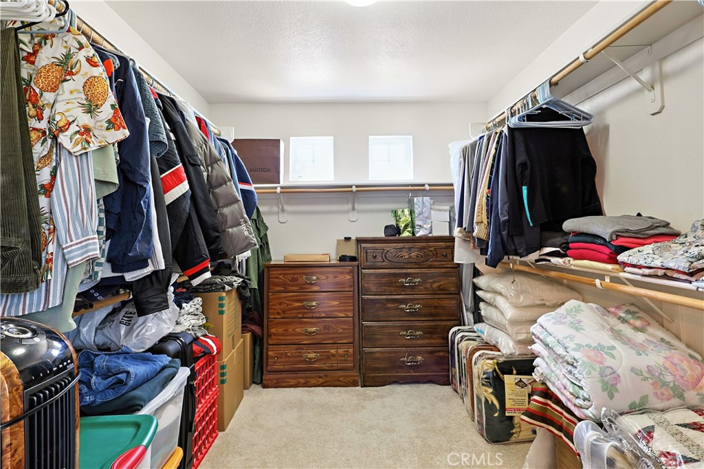 Chowchilla, California, 93610, United States, 4 Bedrooms Bedrooms, ,4 BathroomsBathrooms,Residential,For Sale,1873118