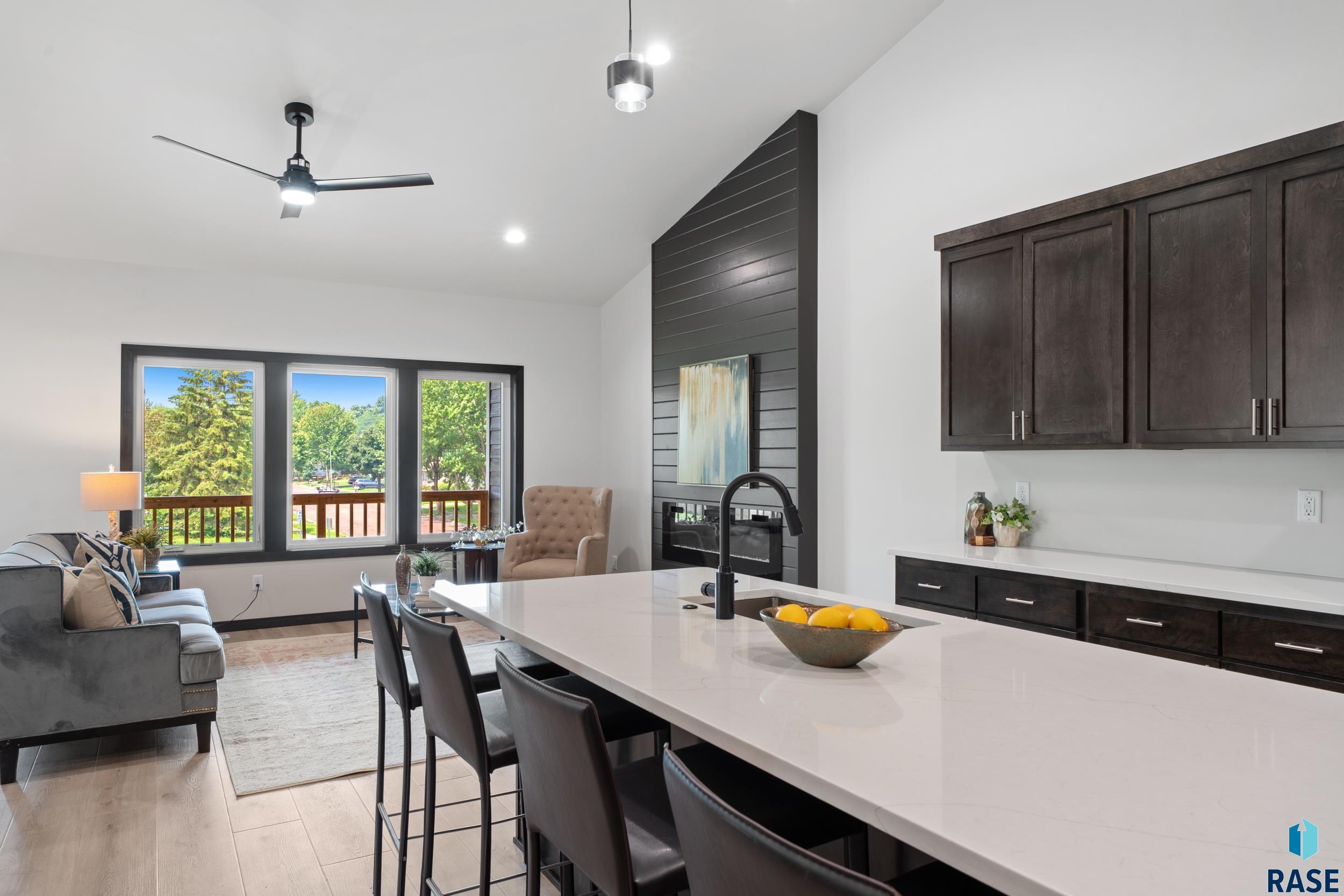 Sioux Falls, South Dakota, 57110, United States, 4 Bedrooms Bedrooms, ,2 BathroomsBathrooms,Residential,For Sale,1976702