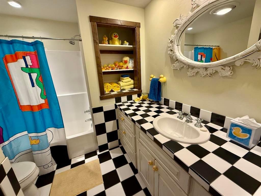 Crested Butte, Colorado, 81224, United States, 5 Bedrooms Bedrooms, ,5 BathroomsBathrooms,Residential,For Sale,1839929