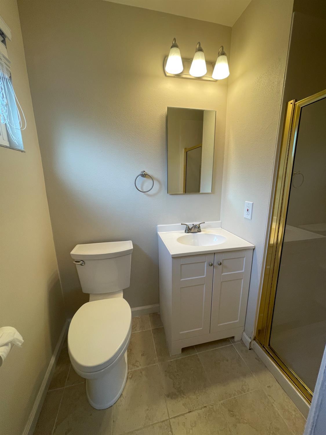 Concord, California, 94521, United States, 3 Bedrooms Bedrooms, ,2 BathroomsBathrooms,Residential,For Sale,2005120