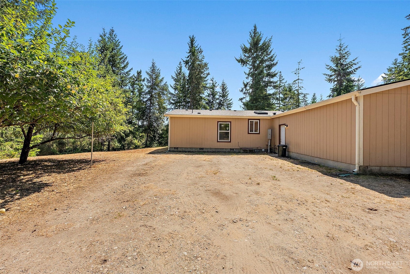 Port Orchard, Washington, 98637, United States, 3 Bedrooms Bedrooms, ,1 BathroomBathrooms,Residential,For Sale,1919682