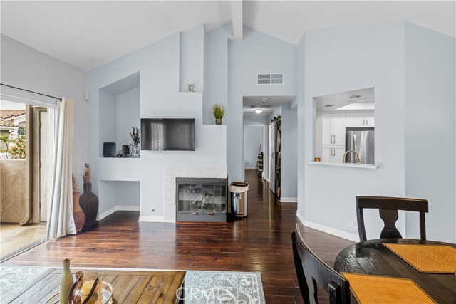 Anaheim Hills, California, 92808, United States, 2 Bedrooms Bedrooms, ,2 BathroomsBathrooms,Residential,For Sale,2013082