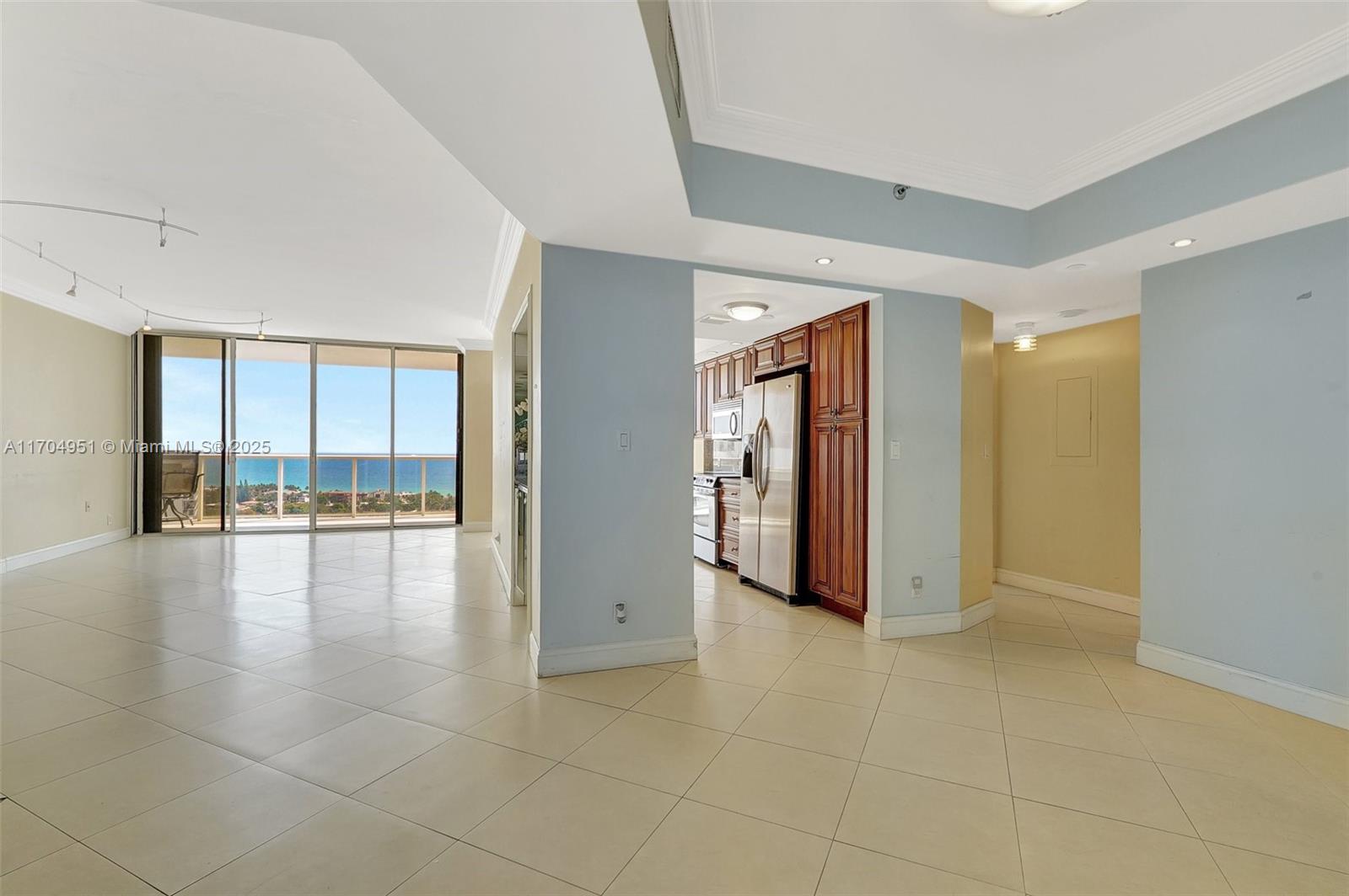 20281 E Country Club Dr Unit 2104, Aventura, Florida, 33180, United States, 2 Bedrooms Bedrooms, ,2 BathroomsBathrooms,Residential,For Sale,20281 E Country Club Dr Unit 2104,1668200