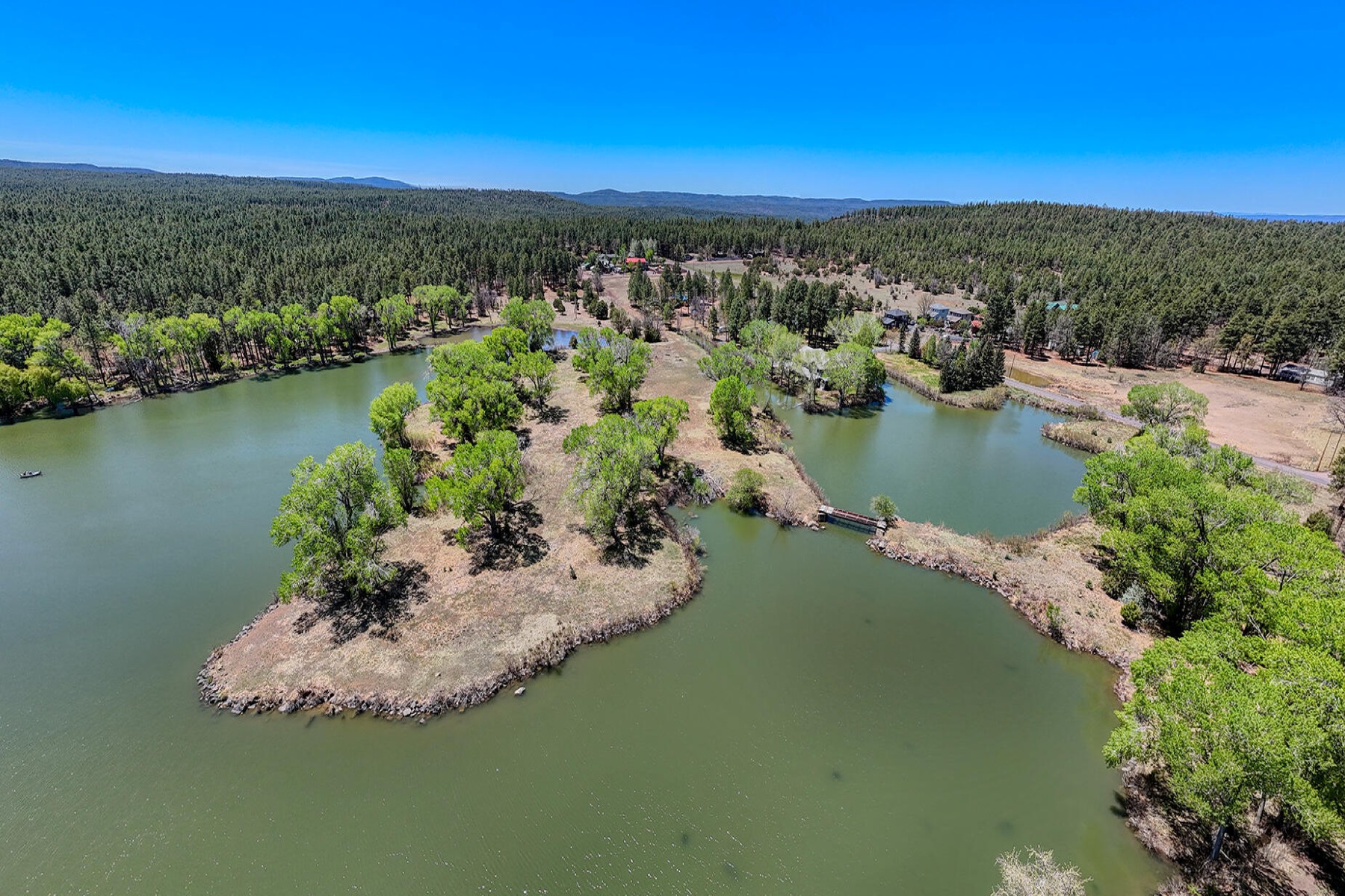  Lakefront property - 物件實景