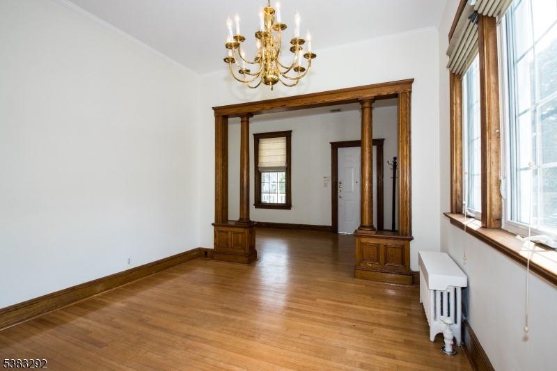 Roselle Park Boro, New Jersey, 07204, United States, 4 Bedrooms Bedrooms, ,1 BathroomBathrooms,Residential,For Sale,1941896