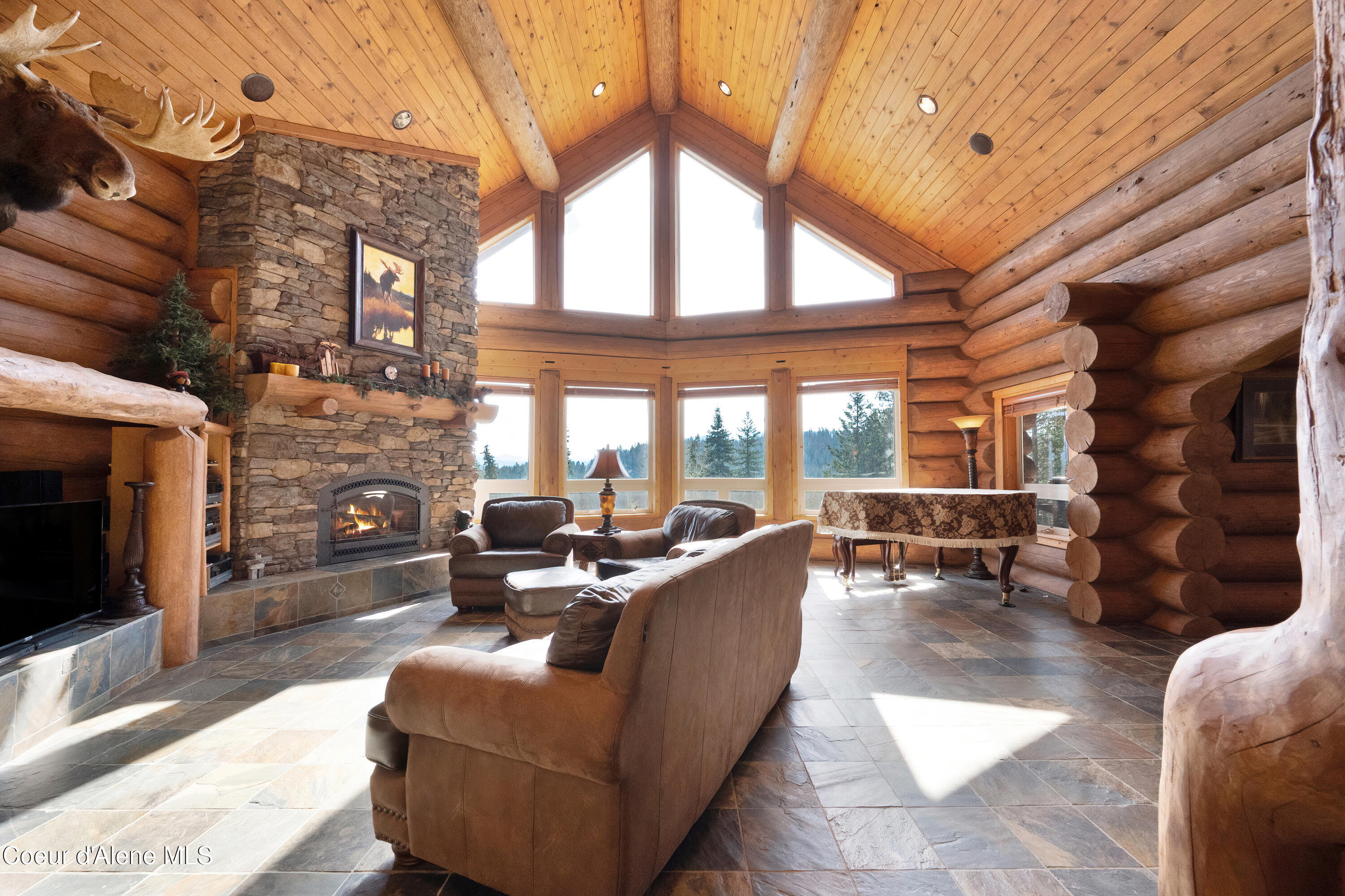 Kingston, Idaho, 83839, United States, 5 Bedrooms Bedrooms, ,Residential,For Sale,1989551