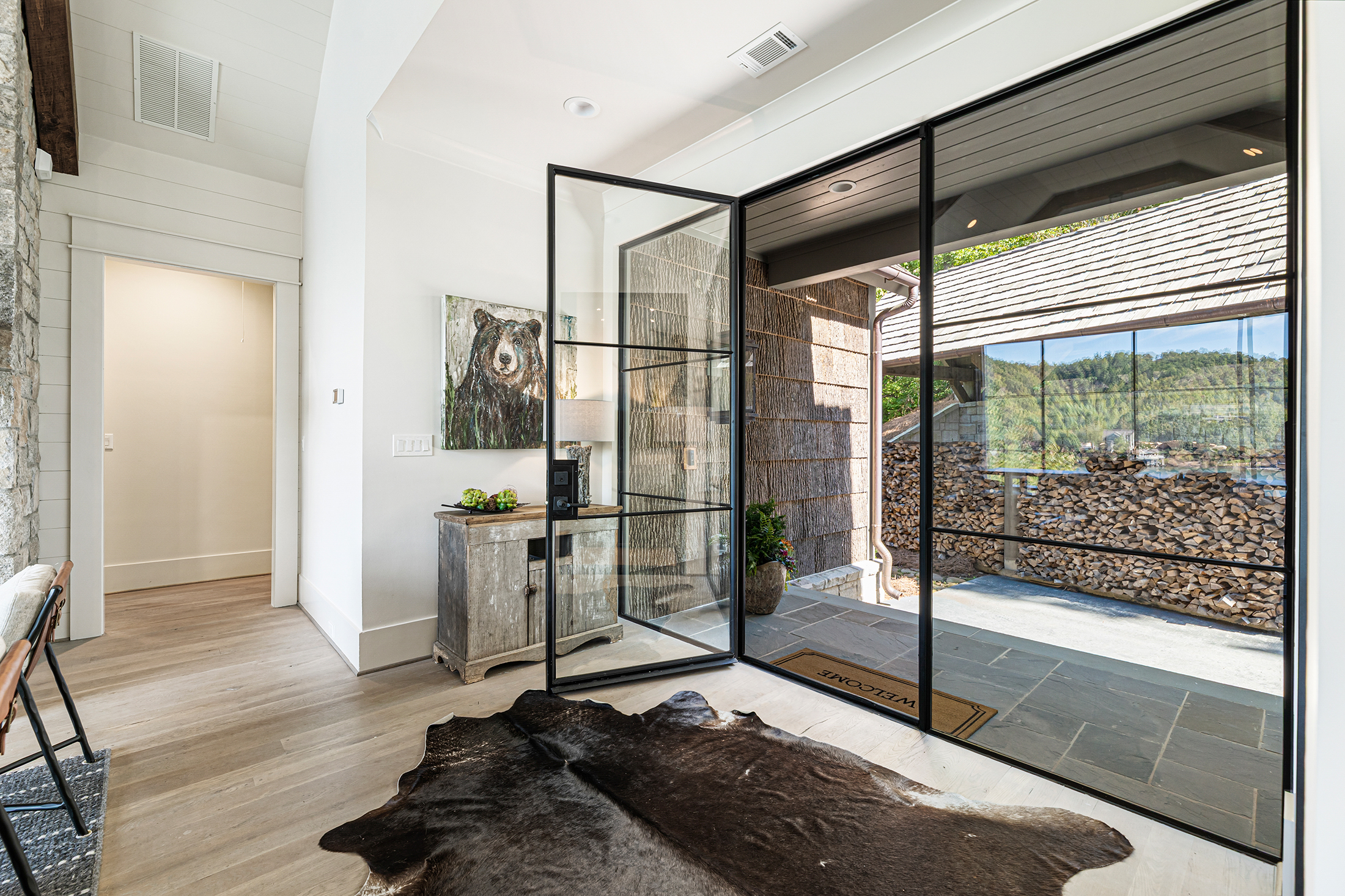  Breathtaking Lake Burton Views from an Exceptional Custom Lakehouse - 物件實景