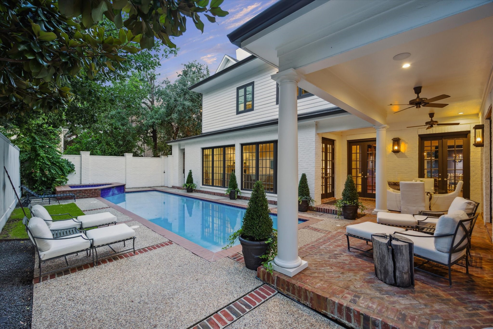  2249 Pelham Drive - 物件實景