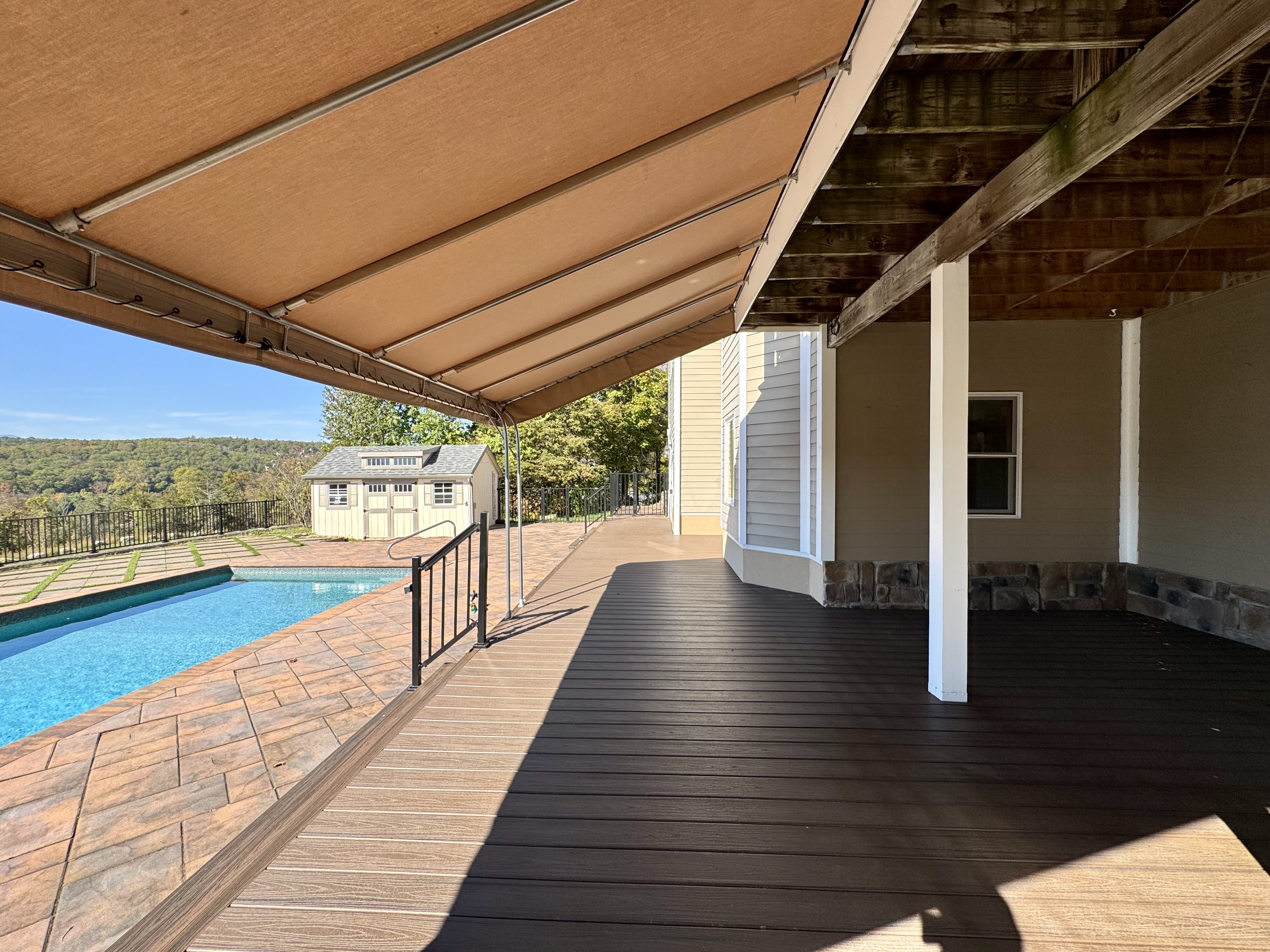 Catskill, New York, 12414, United States, 4 Bedrooms Bedrooms, ,3 BathroomsBathrooms,Residential,For Sale,1977487