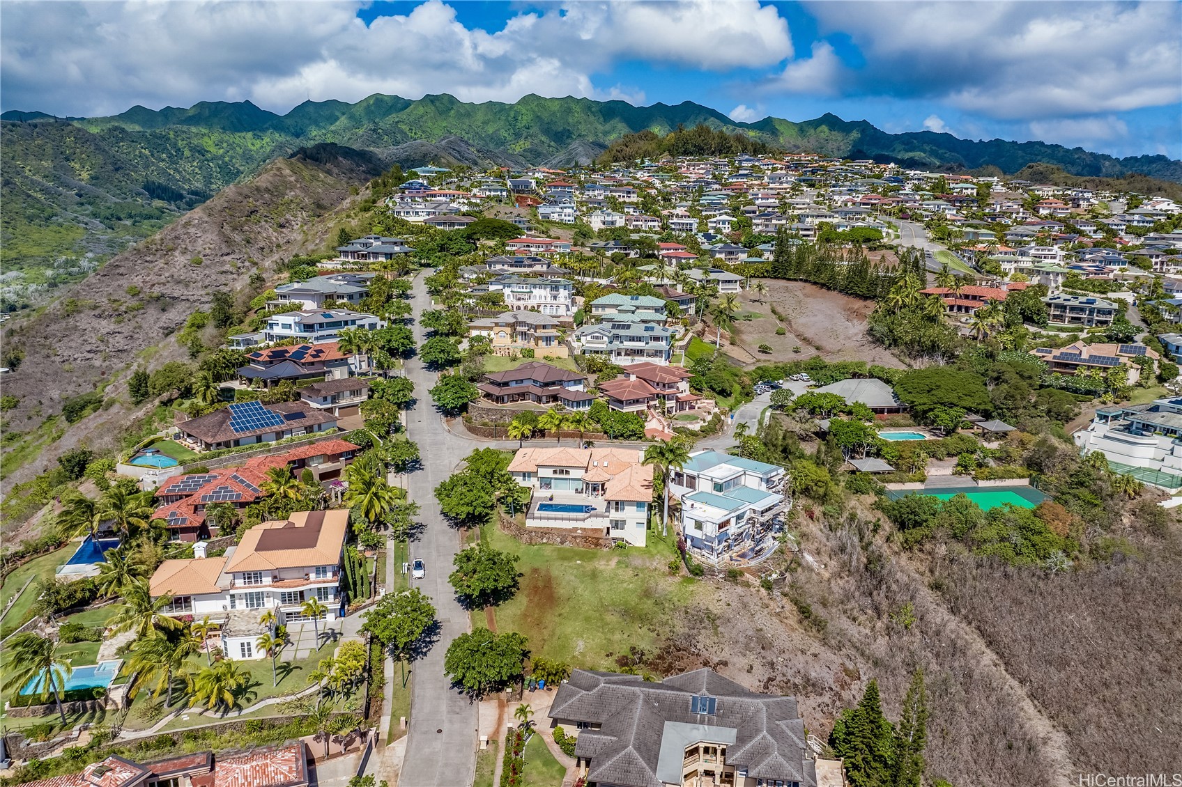 Honolulu, Hawaii, 96821, United States, ,Land,For Sale,1986206