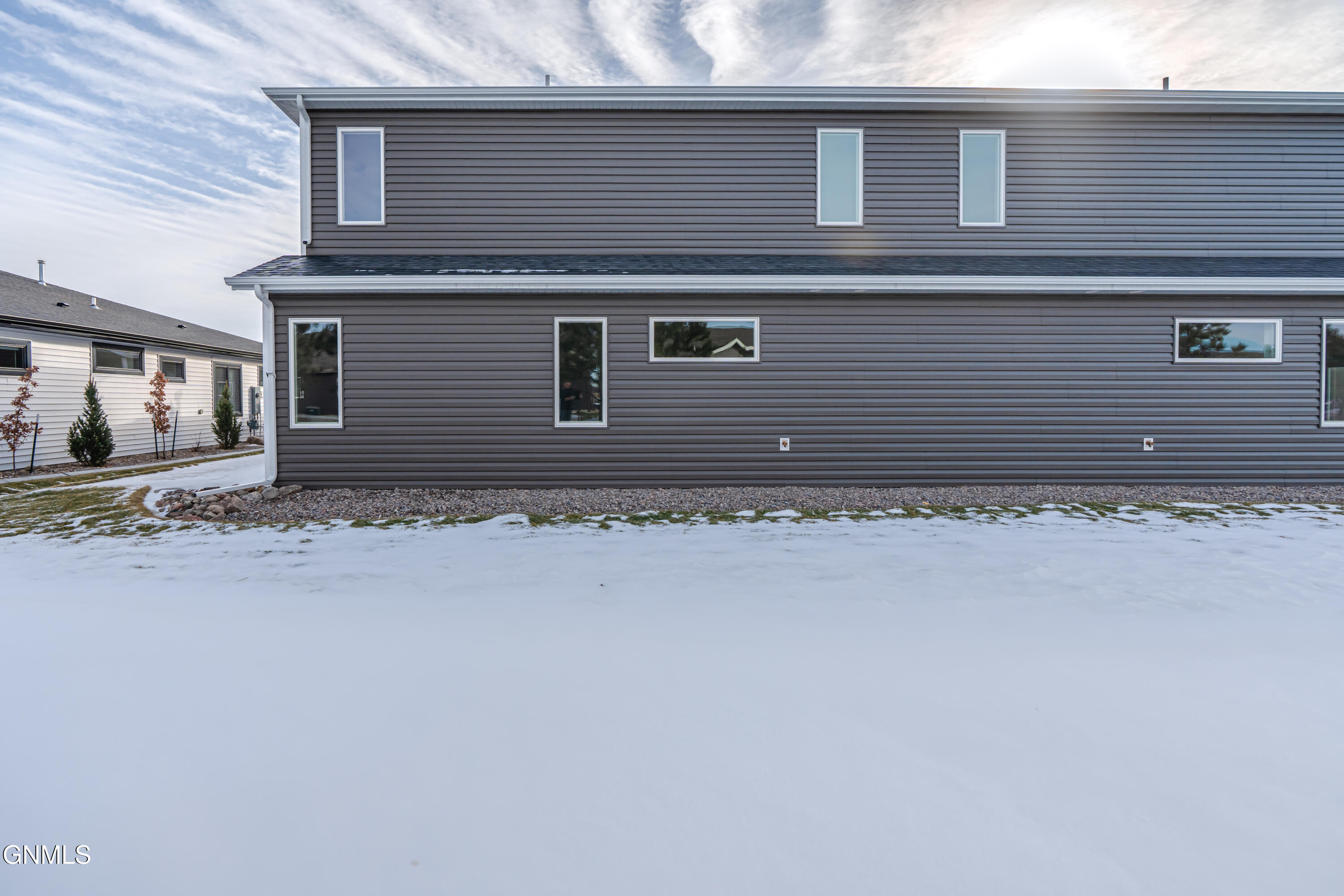 Bismarck, North Dakota, 58504, United States, 3 Bedrooms Bedrooms, ,3 BathroomsBathrooms,Residential,For Sale,1978432