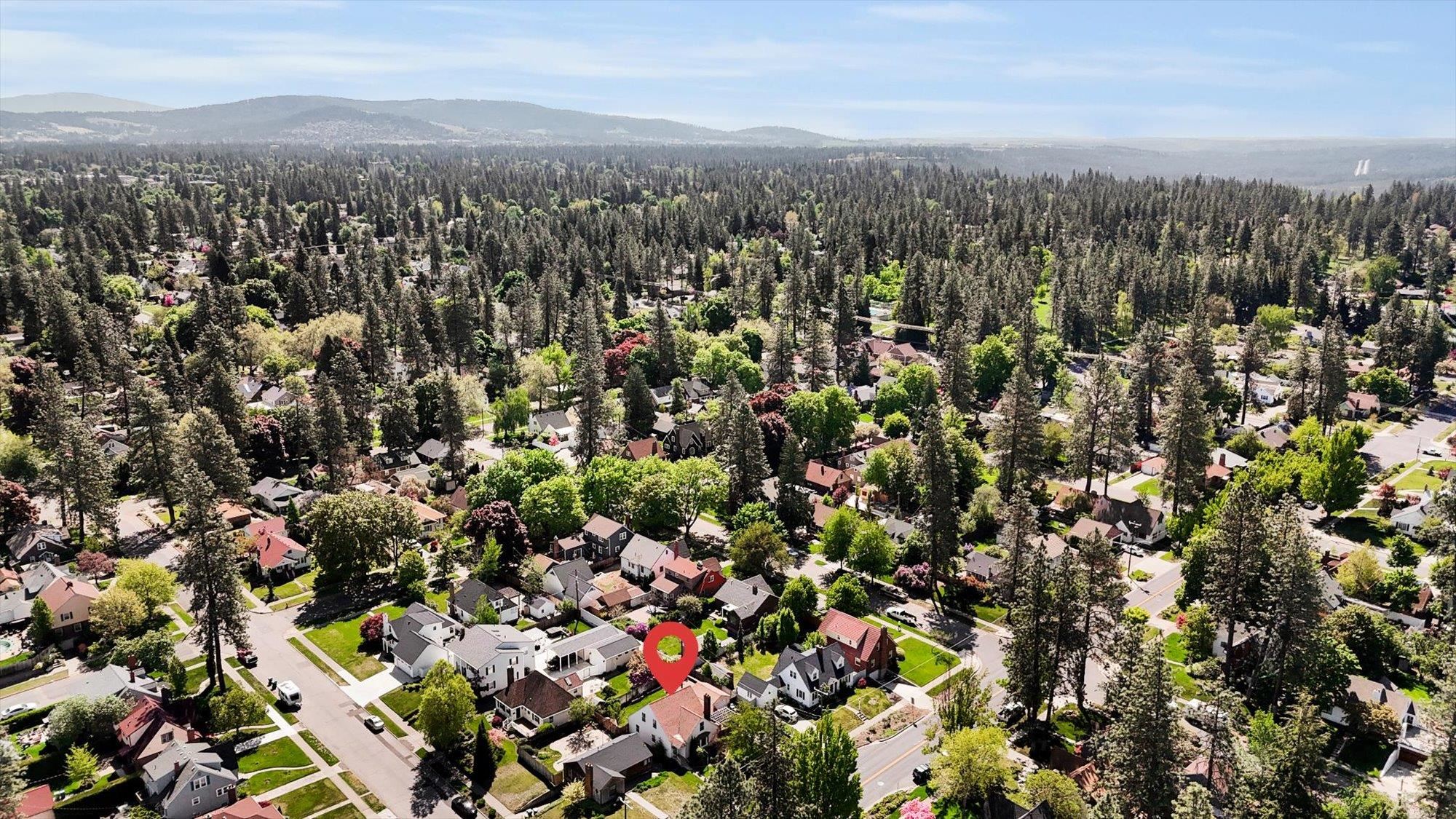 Spokane, Washington, 99203, United States, 4 Bedrooms Bedrooms, ,3 BathroomsBathrooms,Residential,For Sale,1939271