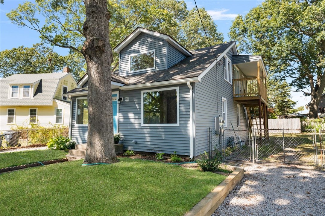 Warwick, Rhode Island, 02889, United States, 4 Bedrooms Bedrooms, ,2 BathroomsBathrooms,Residential,For Sale,1988287