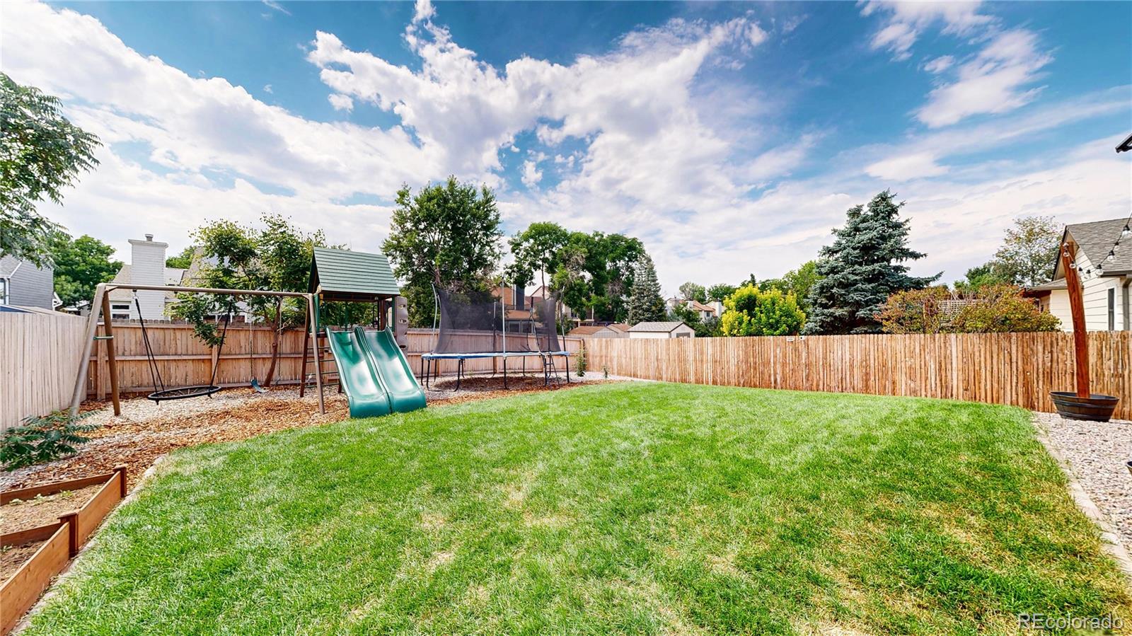Aurora, Colorado, 80013, United States, 3 Bedrooms Bedrooms, ,1 BathroomBathrooms,Residential,For Sale,1925001