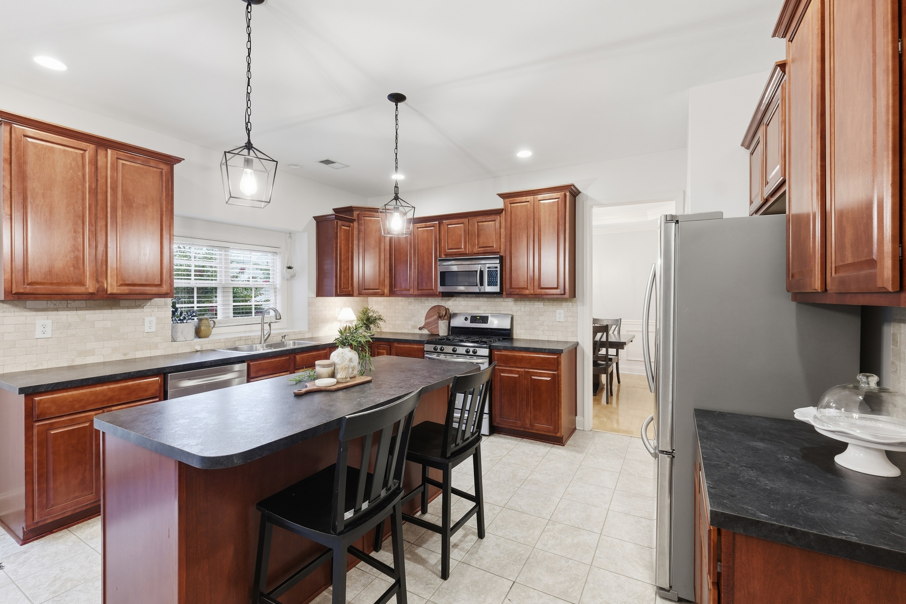  1929 Belay Way, Louisville, KY 40245 - 物件實景