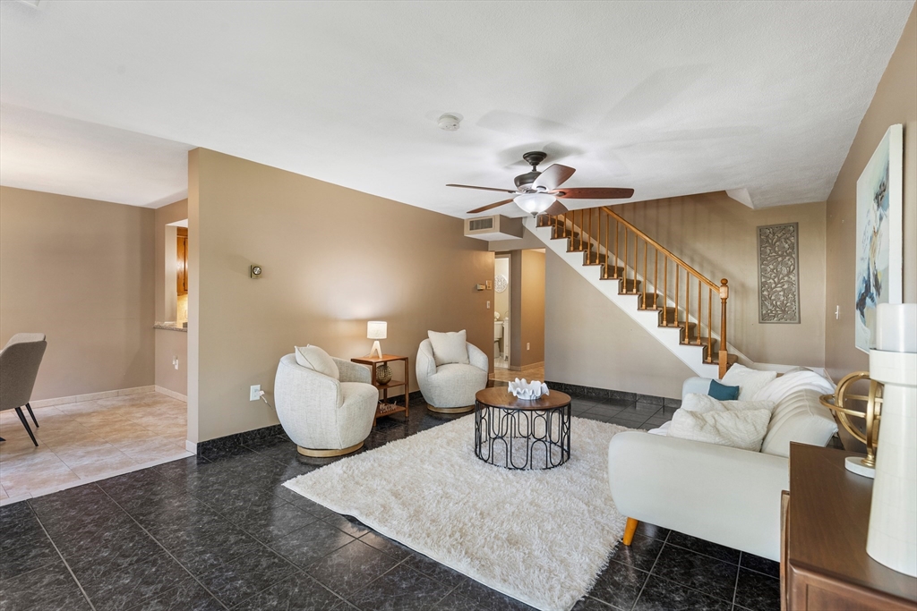 Lynnfield, Massachusetts, 01940, United States, 2 Bedrooms Bedrooms, ,3 BathroomsBathrooms,Residential,For Sale,1979659